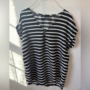 Premise Black & White Striped V-Neck Zip Top